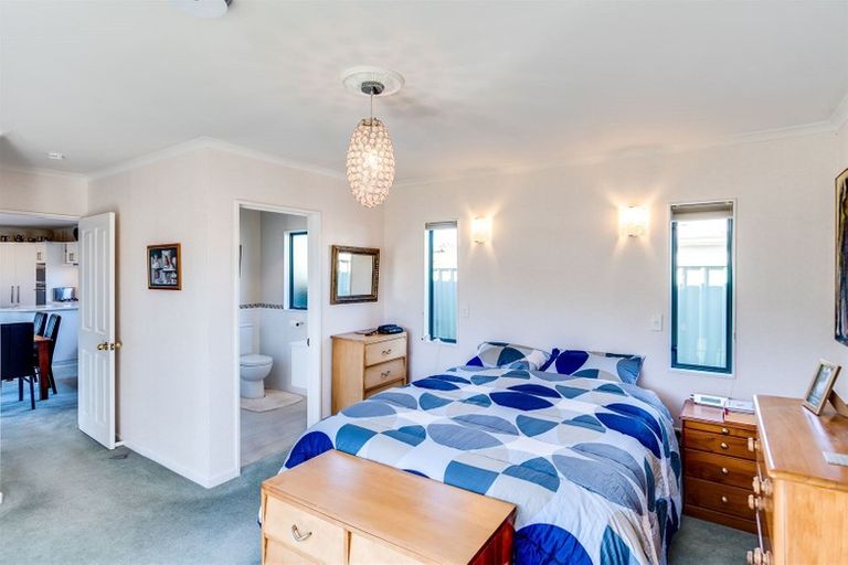 Photo of property in 3 Palace Court, Taradale, Napier, 4112