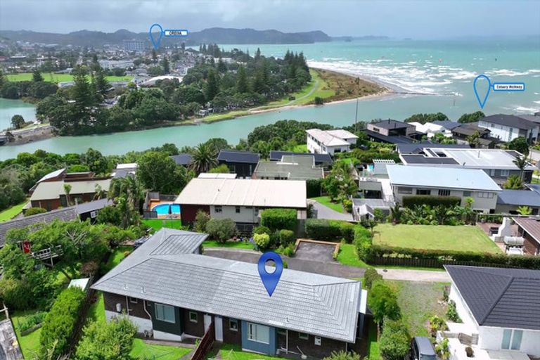 Photo of property in 1/33 Rosario Crescent, Red Beach, 0932
