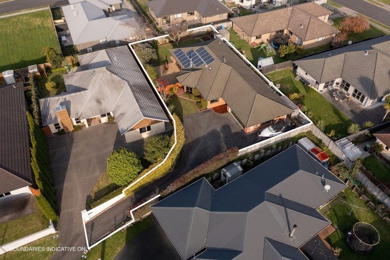 Photo of property in 14 Lochay Place, Pyes Pa, Tauranga, 3112