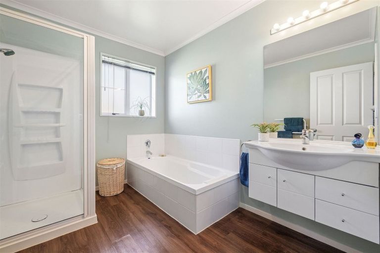 Photo of property in 70 Northwood Boulevard, Northwood, Christchurch, 8051