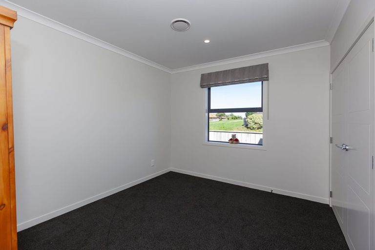Photo of property in 45 Hudson Place, Paraparaumu, 5032