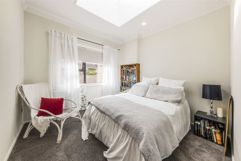 Photo of property in 15 Glen Avenue, Papatoetoe, Auckland, 2025