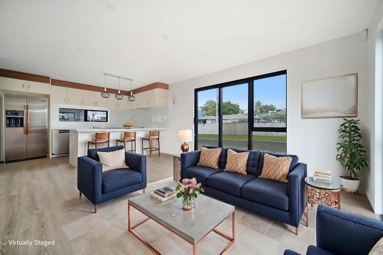 Photo of property in 8 Tiraumea Drive, Pakuranga, Auckland, 2010