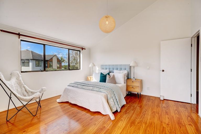 Photo of property in 2/14 Chip Grove, Sunnyhills, Auckland, 2010