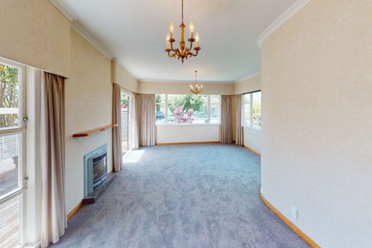 Photo of property in 35 Hannan Street, Levin, 5510