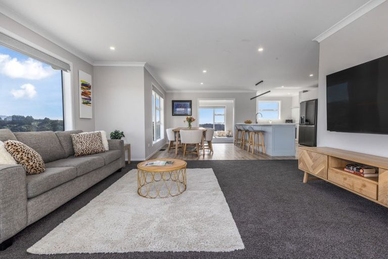 Photo of property in 6 Stunsail Lane, Whitby, Porirua, 5024