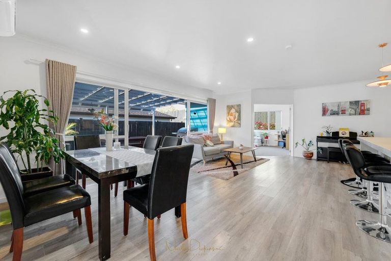 Photo of property in 123 Harbourside Drive, Karaka, Papakura, 2113