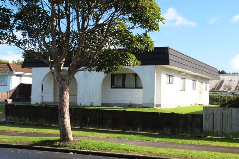 Photo of property in 25 Dewhurst Place, Favona, Auckland, 2024