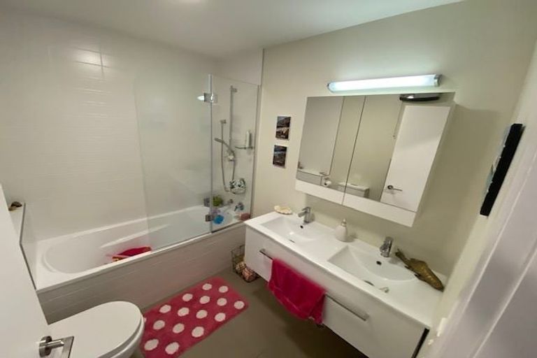 Photo of property in 14/22u Booth Street, Miramar, Wellington, 6022