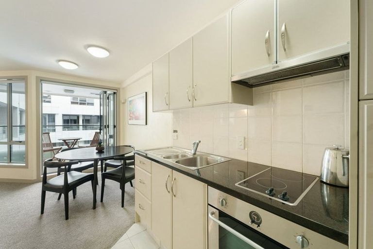 Photo of property in 317/36 Victoria Road, Mount Maunganui, 3116