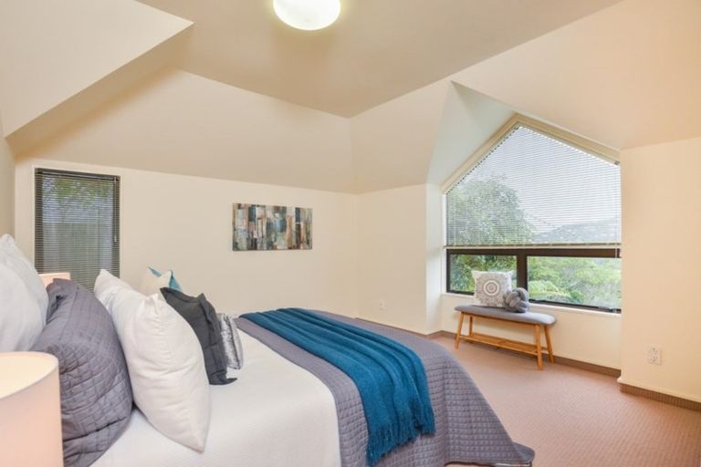 Photo of property in 23 Homewood Avenue, Karori, Wellington, 6012