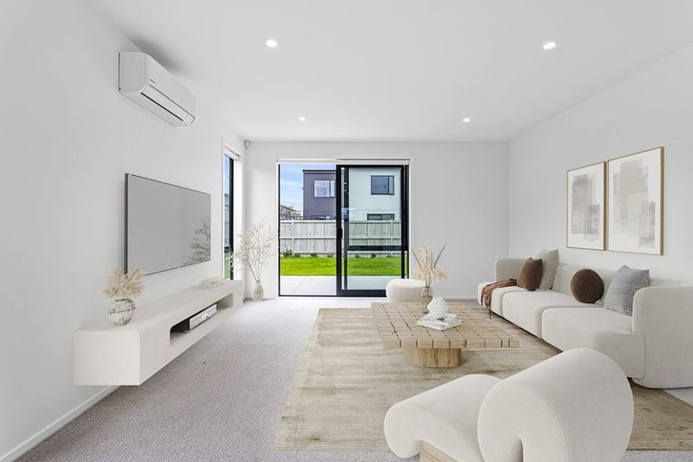 Photo of property in 140 Te Napi Drive, Takanini, Auckland, 2112