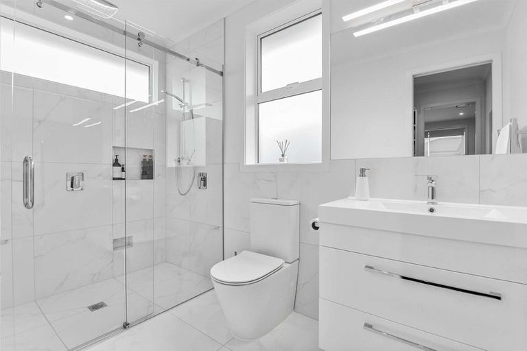 Photo of property in 25 Gee Place, Taradale, Napier, 4112