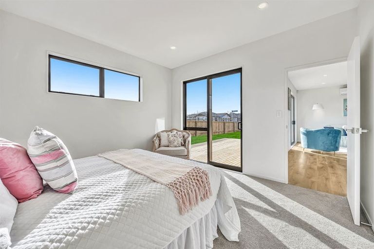 Photo of property in 5 Booker Drive, Tuakau, 2121