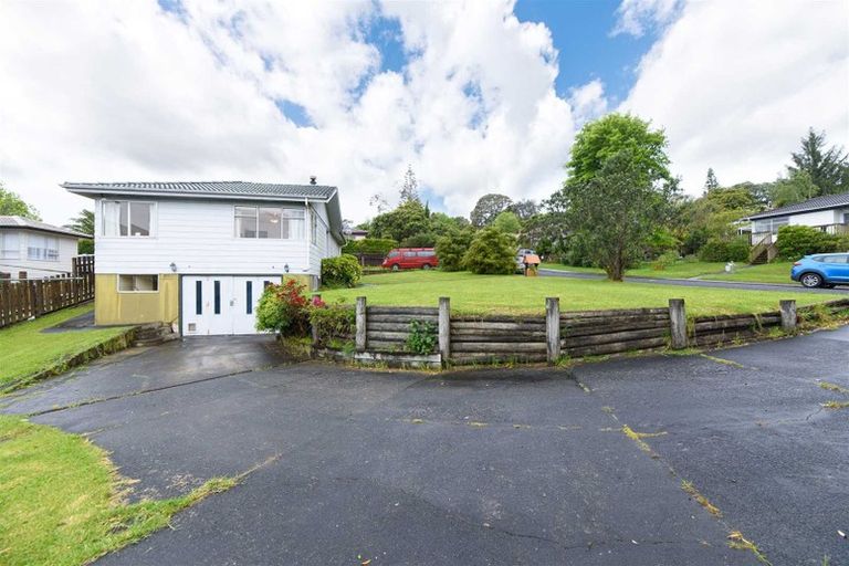 Photo of property in 2 Terra Nova Street, Glen Eden, Auckland, 0602