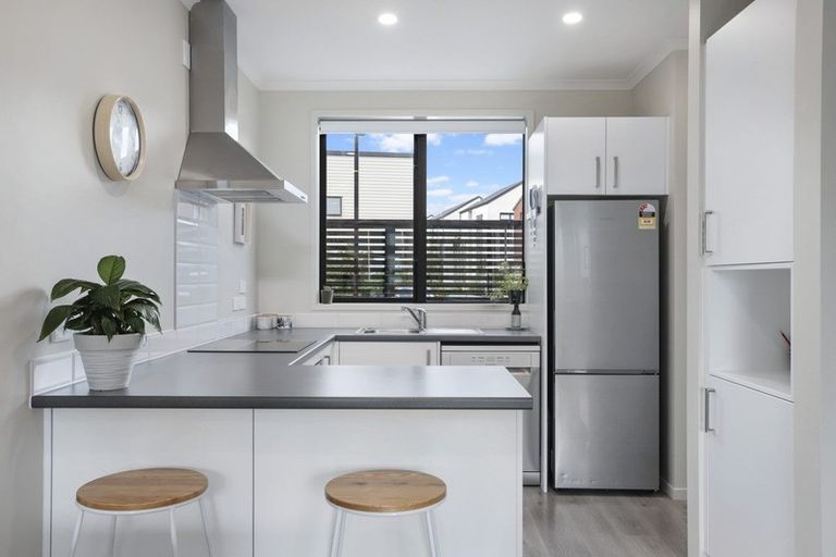 Photo of property in 241 Hobsonville Point Road, Hobsonville, Auckland, 0616