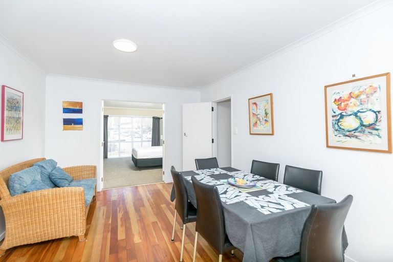 Photo of property in 6 Littler Place, Hamilton East, Hamilton, 3216