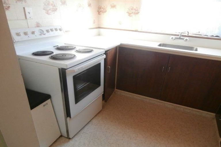 Photo of property in 5/62 Picton Avenue, Riccarton, Christchurch, 8011