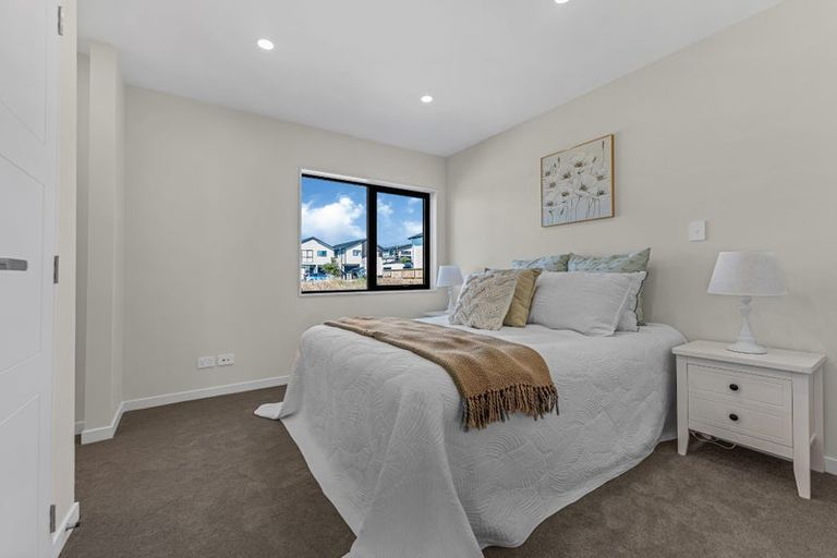 Photo of property in 36 Christella Street, Flat Bush, Auckland, 2019