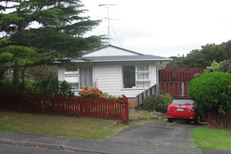 Photo of property in 2/46 Powrie Street, Glenfield, Auckland, 0629