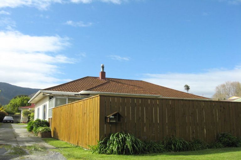 Photo of property in 461 Main Road Stoke, Stoke, Nelson, 7011