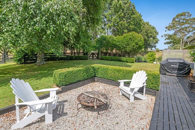 Photo of property in 414 Kaipara Coast Highway, Helensville, Kaukapakapa, 0871