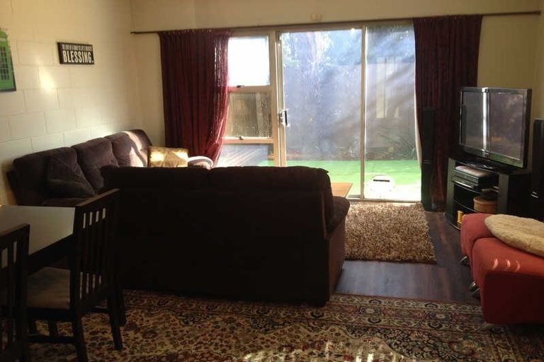 Photo of property in 1/37 Geraldine Street, Edgeware, Christchurch, 8013