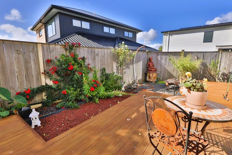 Photo of property in 16 Francesco Drive, Karaka, Papakura, 2113
