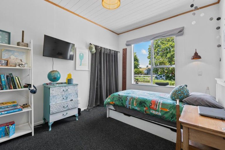 Photo of property in 826 Mokau Road, Mimi, Urenui, 4377