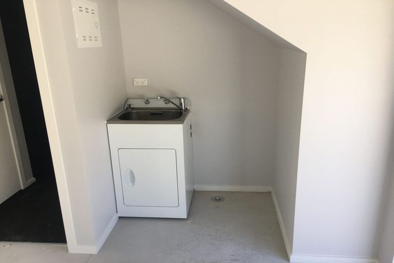 Photo of property in 97u3 Seddon Road, Frankton, Hamilton, 3204