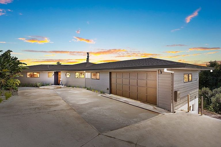 Photo of property in 31b Moffat Road, Red Beach, 0932