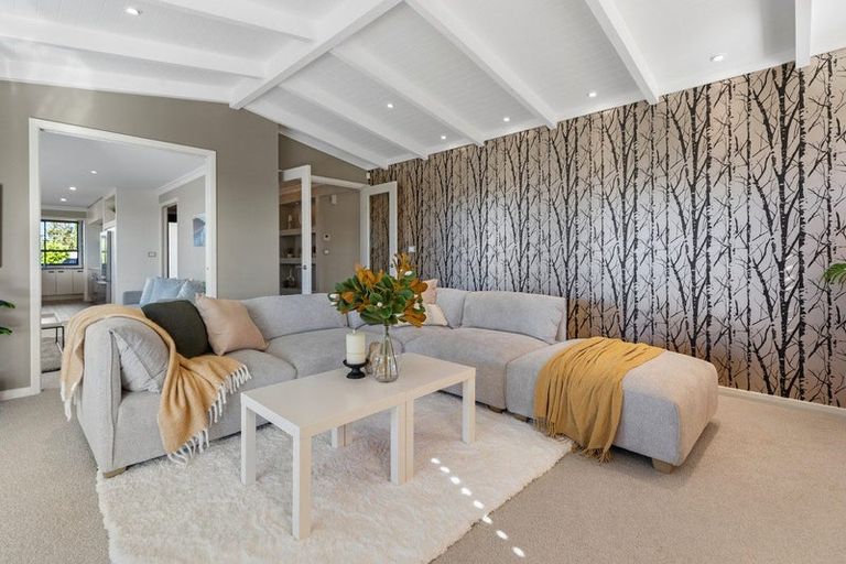 Photo of property in 24 Rexford Heights, Pyes Pa, Tauranga, 3112