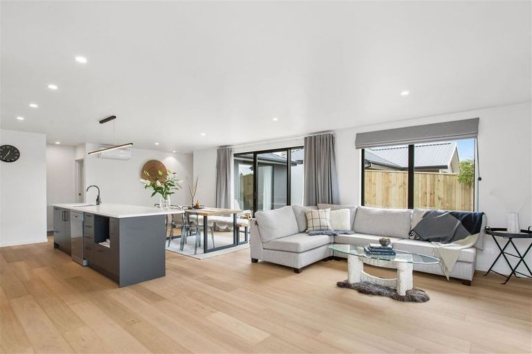 Photo of property in 97 Mcfaddens Road, St Albans, Christchurch, 8052