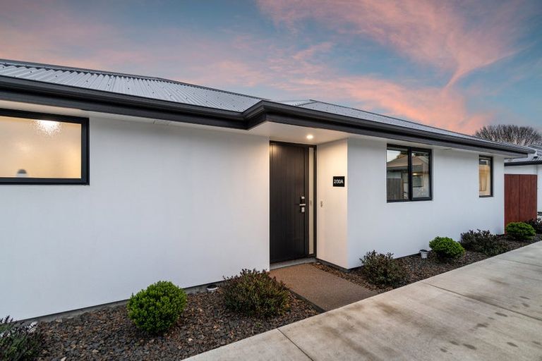 Photo of property in 30a/2 Northcote Road, Northcote, Christchurch, 8052