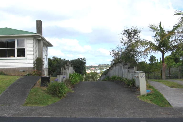 Photo of property in 1/46 Blakeborough Drive, Forrest Hill, Auckland, 0620
