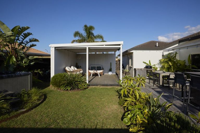 Photo of property in 22 Lotus Avenue, Mount Maunganui, 3116