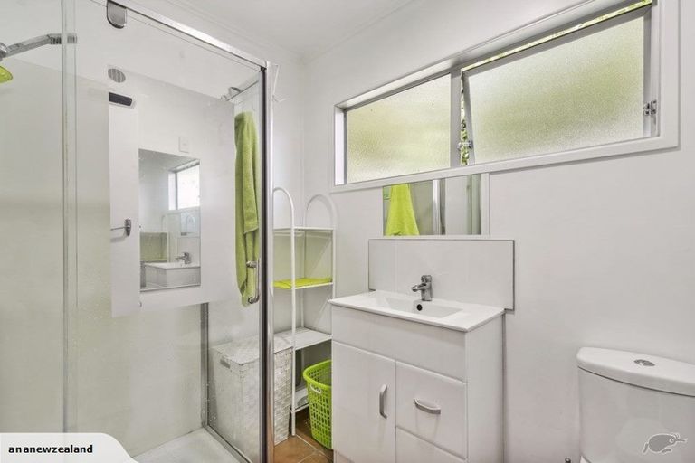 Photo of property in 2/50 Hain Avenue, Mangere East, Auckland, 2024