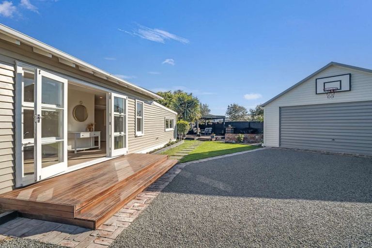 Photo of property in 54 Marriotts Road, North New Brighton, Christchurch, 8083