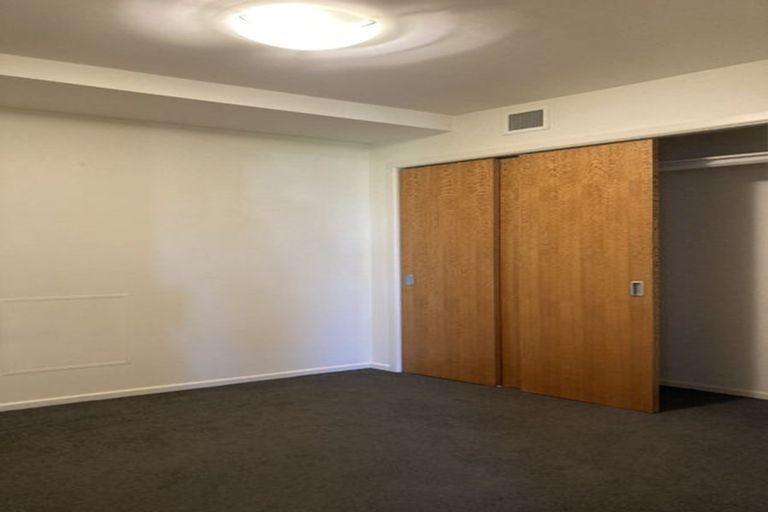 Photo of property in 80u8 Salamanca Road, Kelburn, Wellington, 6012