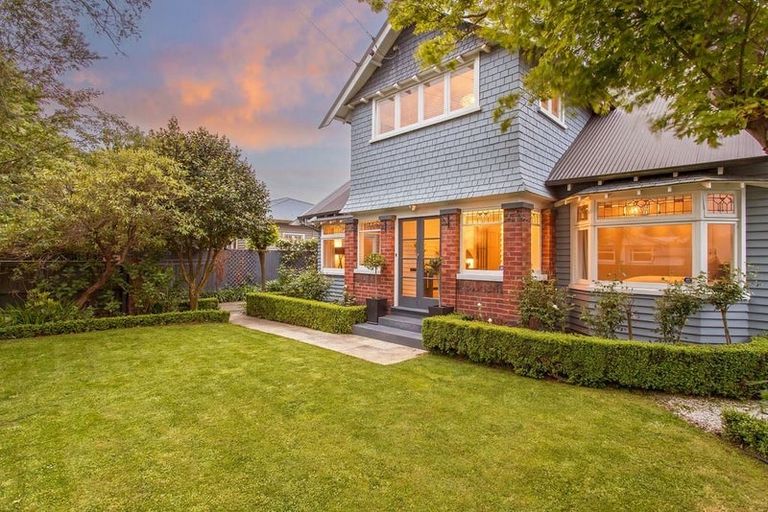 Photo of property in 124 Chapter Street, St Albans, Christchurch, 8052