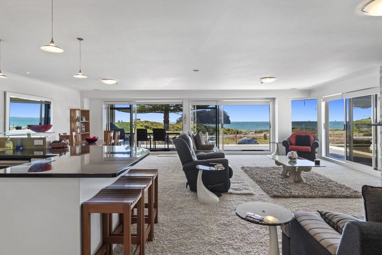 Photo of property in 45 Marine Parade, Mount Maunganui, 3116