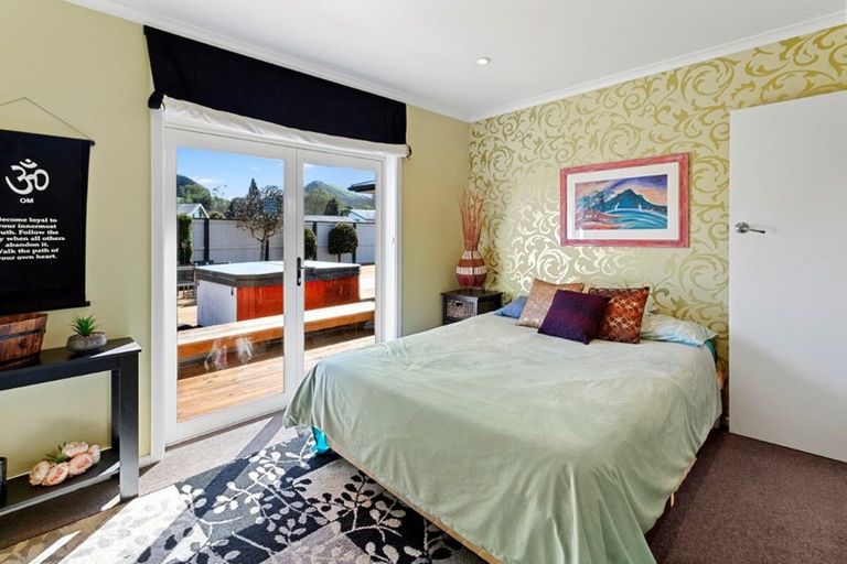 Photo of property in 1 Violet Street, Waihi, 3610