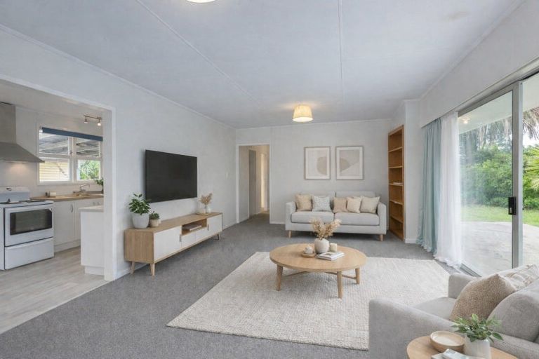 Photo of property in 9 Hardie Grove, Featherston, 5710