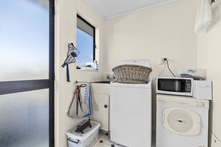 Photo of property in 24a Kenmore Street, Westown, New Plymouth, 4310