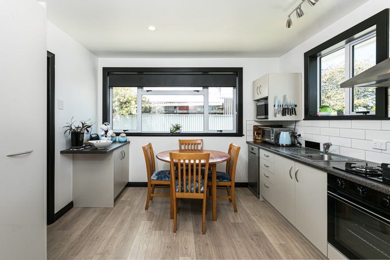 Photo of property in 11 Savage Crescent, Waipukurau, 4200