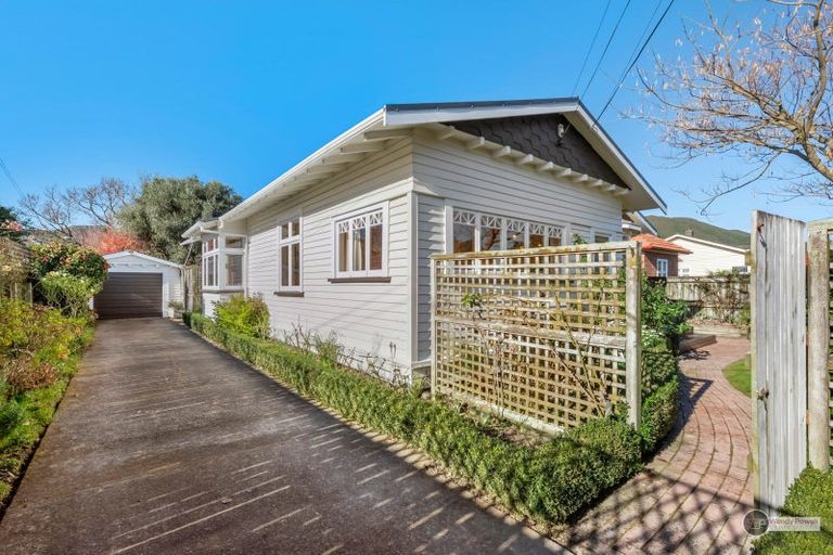 Photo of property in 30 Collingwood Street, Waterloo, Lower Hutt, 5011