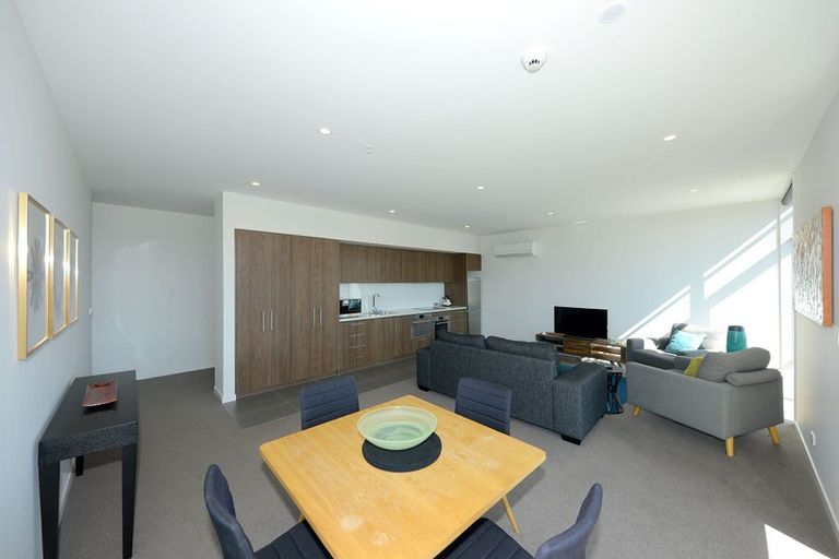 Photo of property in 50 Kilmore Street, Christchurch Central, Christchurch, 8013