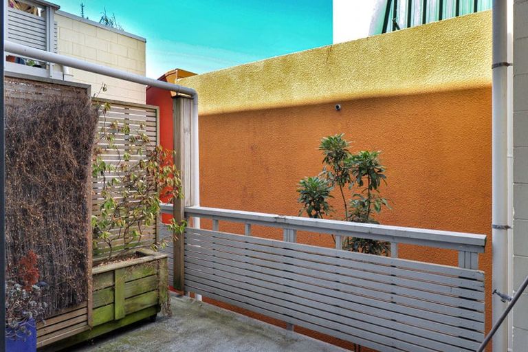 Photo of property in First House Apartments, 3/4 Frederick Street, Te Aro, Wellington, 6011