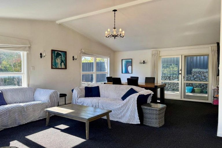 Photo of property in 3 Muritai Crescent, Havelock North, 4130