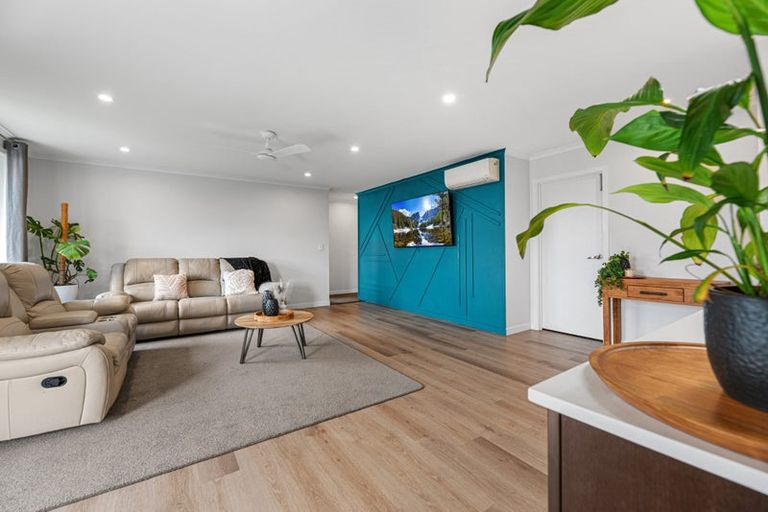 Photo of property in 1 Nursery Lane, Papamoa, 3118